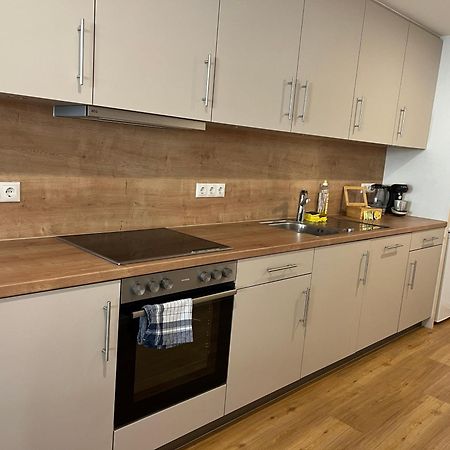 Traumhafte Business & Relax Wohnung Direkt Im Stadtkern Oettingens By Elation Homes Oettingen in Bayern Eksteriør billede