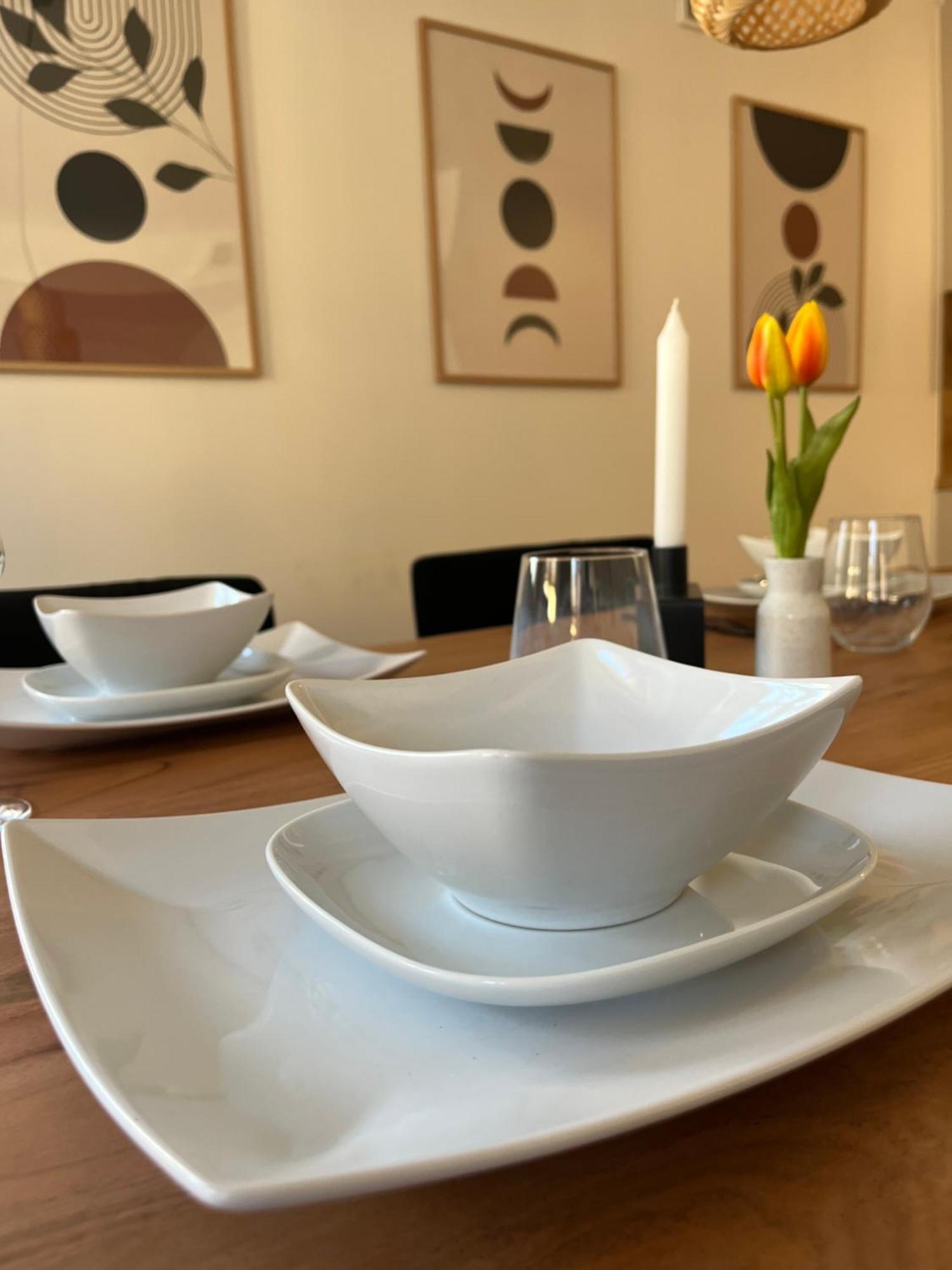 Traumhafte Business & Relax Wohnung Direkt Im Stadtkern Oettingens By Elation Homes Oettingen in Bayern Eksteriør billede